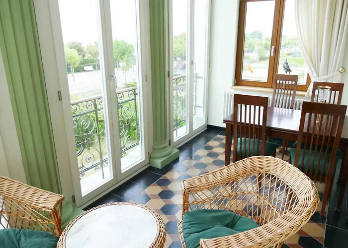 Bella 1_ Reihe Mit Meerblick Villa