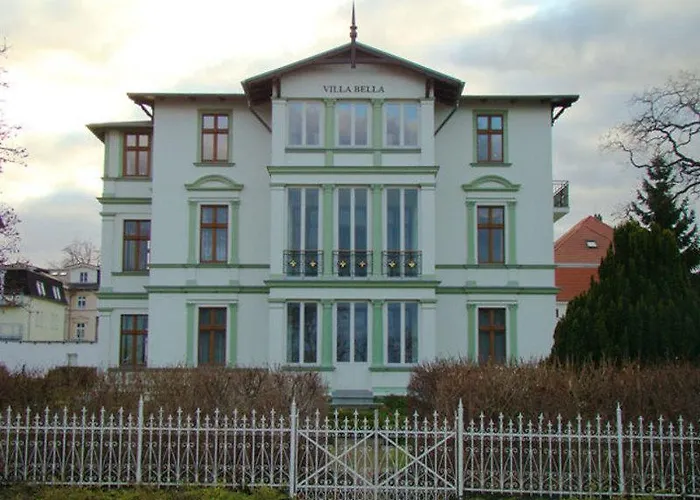 Bella 1_ Reihe Mit Meerblick Villa