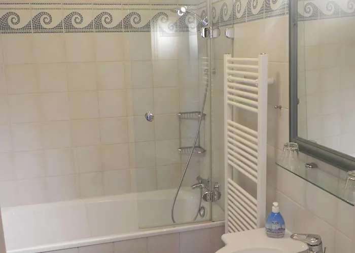 Bella 1_ Reihe Mit Meerblick